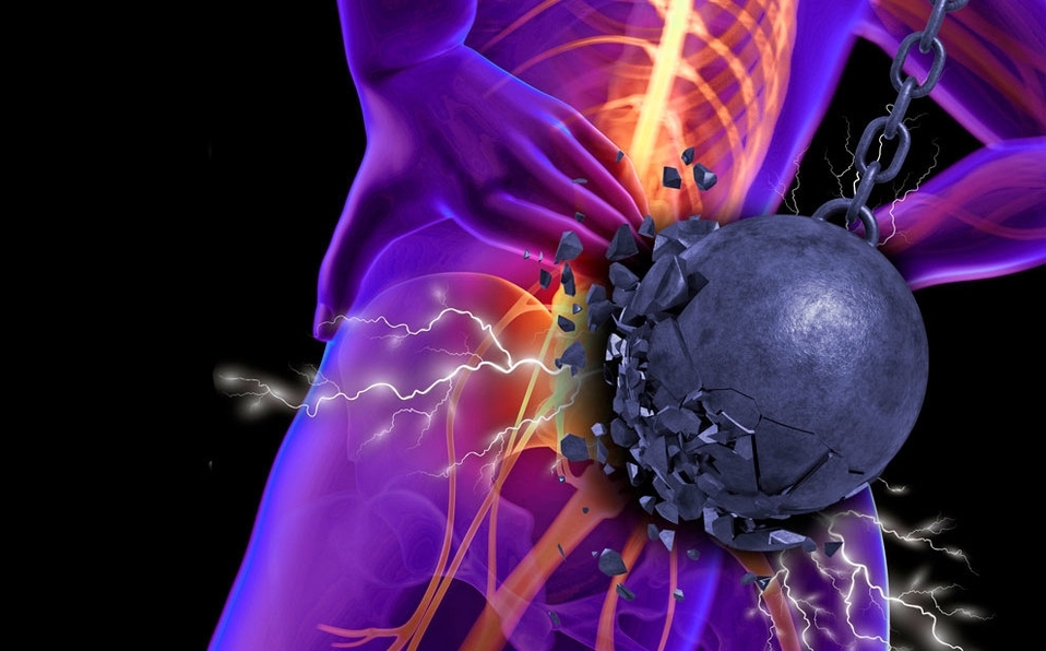 ¿POR QUÉ ME DUELE LA ESPALDA BAJA?