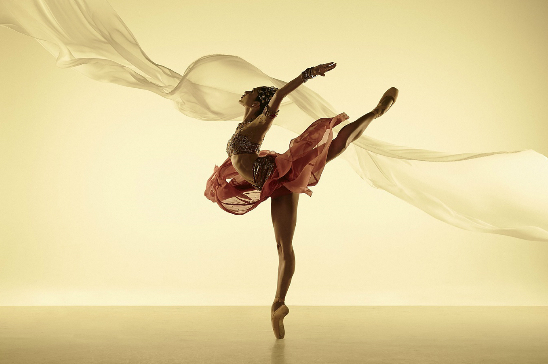 PREVENCIÓN DE LESIONES EN BAILARINAS DE BALLET